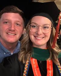 ✨Meet Our Residents✨ Dr. Kristyn Robling, PGY-1 Hometown: Nixa, MO Medical  School: OSUCOM-CN Fun Fact/Hobby: I recently spent two months