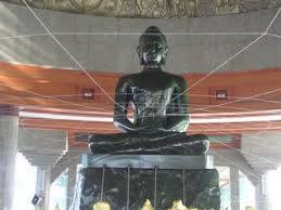 Academic Thai: The World's largest jade Buddha statue