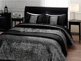 Gecelik, gecelik modelleri, gecelik takımları, saten gecelik, bayan gecelik, kırmızı gecelik, penye gecelik, saten gecelik modelleri, büyük çocuk odaları. Tac Yatak Ortusu Modelleri 2021 Dekorcenneti Com