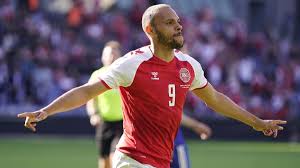 Hallo guys upload lagi nih video terbaru lagi jangan lupa nonton sampai habis ya karna ada cara berbeda di dalam video nya. Martin Braithwaite Fc Barcelona Barca Notkauf Martin Braithwaite Hat Ausserst Ambitioniertes Ziel But When Braithwaite Leaves The Field He Turns His Attention To A Plot Of Land Near A Different