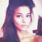 Mila Dickens's Instagram, Twitter & Facebook