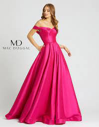 Mac Duggal Cassandra Stone Ballgowns At Ashley Rene S Ball Gowns By Mac Duggal 67104h Ashley Rene S Prom And Pageant