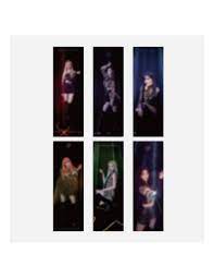 A big moment deserves a spot on the wall. Poster Everglow 1st Mini Album Reminiscence Poster Member Random