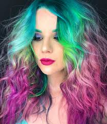 𝘚𝘢𝘯𝘥𝘺 𝘋𝘪𝘮𝘦𝘯𝘴𝘪𝘰𝘯𝘢𝘭 𝘉𝘭𝘰𝘯𝘥𝘦 🐚 . . . Using  @dangerjonesbalayage @brazilianbondbuilder . Toning & lowlights using the  best ⬆️⬆️⬆️ . . . #hairbynataliejean #thehousesalonhb #dimensionalblonde  #dimensionalcolor #ochairstylist ...