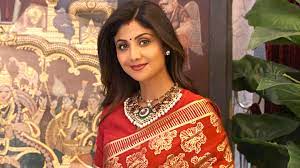 Find shilpa shetty latest news, videos & pictures on shilpa shetty and see latest updates, news, information from ndtv.com. Shilpa Shetty Kundra S Red And Gold Karva Chauth 2020 Sari Is A Bridal Must Have Vogue India