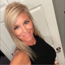 Flexing that Co-Lifter of the Year Award!🏋️‍♀️💪 Kenzie Knuckles 🤝  Whitney Lauenstein