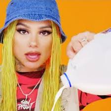 Stream SNOW (MILLS SUMMER EDIT) by Adrián Mills