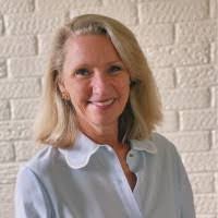 Lisa Absher's Instagram, Twitter & Facebook