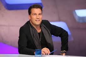 Die jury für die neue staffel der sendung scheint im moment aber. Dj Antoine On Twitter Good Morning Dsds Rtl Jury Castingshow Primetime Carlfbucherer Dieterbohlen Heino Mandycapristo Http T Co Eghw3nivx4
