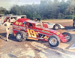 The countdown is on! Just 19 days until opening night at Grandview  Speedway! The crew is hard at work, and we're ready to hit the track. Who's  ready?