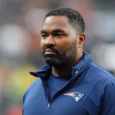 ESPN suggests bold draft strategy for Patriots that may lead to losing in  2024