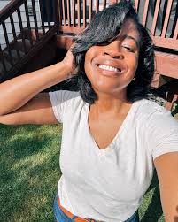 Jasmine Rider's Instagram, Twitter & Facebook