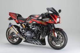 kawasaki gpz 900 r rcm 384 sport package type rr by sanctuary tokyo west 03 jpg 1 325 884 ピクセル moto classique z900 moto voiture