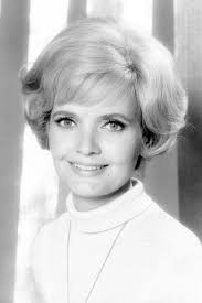 The Cast of 'The Brady Bunch' Then and Now