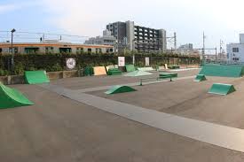 東京五輪2021スケボーの概要と日程とルール 東京2020大会の #スケートボード 女子パークに出場内定している岡本碧優選手が2日、東京都内での公開練習後に報道陣の取材に応じ、「悔いなく滑れるように頑張りたい。 納得いく. æ±äº¬éƒ½å†…ã®ç„¡æ–™ã‚¹ã‚±ãƒœãƒ¼ãƒ'ãƒ¼ã‚¯ ã‚¹ã‚±ãƒœãƒ¼åˆå¿ƒè€…å¿…è¦‹ ã‚¹ã‚±ãƒ¼ãƒˆãƒœãƒ¼ãƒ‰åˆå¿ƒè€…ã§ã‚‚å®‰å¿ƒ Greenfield ã‚°ãƒªãƒ¼ãƒ³ãƒ•ã‚£ãƒ¼ãƒ«ãƒ‰ ã‚¢ã‚¦ãƒˆãƒ‰ã‚¢ ã‚¹ãƒãƒ¼ãƒ„