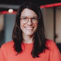 Eva Breault's Instagram, Twitter & Facebook