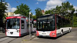 Das nationaltheater mannheim freut sich darauf, im juni wieder besucher*innen empfangen zu dürfen. Die Neue Strassenbahnen Fur Wurzburg