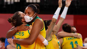 Campeã olímpica em londres (2012), fernanda garay retorna à seleção feminina em busca do segundo pódio olímpico. Tnonfi5yavkcpm