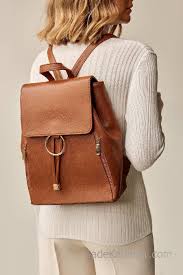 2018 Sirt Cantasi Modelleri Taba Fermuarli Halka Suslu Kiyafet Kombinleri Canta Canta Modelleri Sirt Cantasi