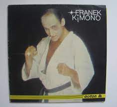To jednak nie jedyna inspiracja, która towarzyszyła piotrowi fronczewskiemu. Franek Kimono Bufet Prl