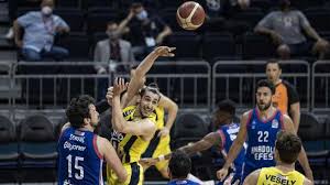 Sıra için yarıştığı rakibi laboral kutxa'nın grubun iddiasız ekibi unicaja malaga ile karşılaşacak olması anadolu efes cephesini fenerbahçe ülker maçını kazanmaya itiyor. Anadolu Efes Fenerbahce Beko Play Off Final Ilk Maci Ne Zaman Saat Kacta Hangi Kanalda Haber E