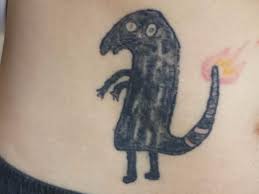 See more ideas about tattoo fails, bad tattoos, funny tattoos. Shitty Charmander Dieses Pokemon Tattoo Erobert Das Internet Netzwelt