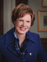 Susan Sellers Installed as International President