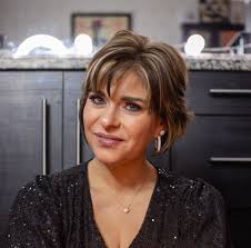 Hi all! I'm getting married Oct 4, 2025 in Louisville, KY. I have make up  locked down but I'm looking for a hairstylist to do a low bun style, with  volume. There