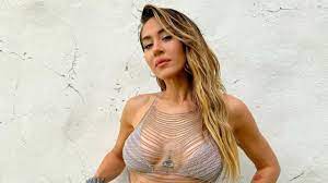 Sugerente reacción de jujuy jiménez cuando jimena barón le preguntó si sus moretones eran de los ensayos o del finde. Cande Tinelli Felicito A Jimena Baron Por Su Abdomen Sin Grasa Y Las Redes No Se Lo Dejaron Pasar Diario Con Vos