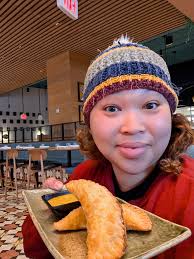 Reuben Pachos* All the Reuben flavor, in pacho form (potato nachos).  Handheld bites of Reuben love 🥰