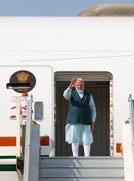 PM Modi departure from Israel for New Delhi Explore and download PM Modi's  latest photos here. http://photo-gallery.narendramodi.in @narendramodi  #NaMoPhotoGalleryPM