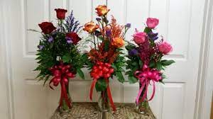 5 out of 5 stars. Triple Rose Bud Vase Fresh Bud Vase Arrangement In Mount Pleasant Tx Designs By Lisa