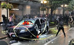 Looting took place in bellevue, tukwila and renton. Rioting After Protest Leads To Curfew For Seattle News 1130