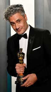 Director Taika Waititi Winner Of The Adapted Screenplay Award For Jojo Rabbit Poses In The Press Roo Taika Waititi Vanity Fair Oscar Party Celebrities Male