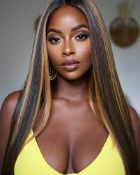 Love me like a lover Love me like no other Love me like a lover Love me  like no other Just because I wear your ring Doesn't mean I'm