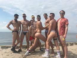 CAM4