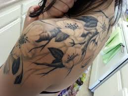 Black And White Cherry Blossom Shoulder Tattoo Cherry Blossoms By Jj Linayao At Siick Tattoos In La California Flower Tattoo Shoulder Cool Tattoos Cherry Blossom Tattoo Shoulder