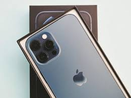 • four iphone 13 models at the same iphone 12 sizes • smaller notch on all four models • faster a15 bionic chip • improved 5g with new modem. Apple Likely To Unveil Upcoming Iphone 13 In Late 2021 Report Business Standard News