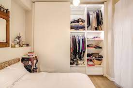 Evlerde duvar boşluklarını daha aktif kullanılmakta olup aynız zamanda gzüel bir görsellik sunmaktadır. Dolap Yaptirmak Isteyenlerin Mutlaka Gormesi Gereken 21 Fotograf Homify