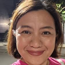 I'm showing you a smokey eye makeup tutorial! This is a perfect evening  look for summer nights, that upcoming wedding, or just to doll yourself up!  Plus it's hooded eye friendly. Grab