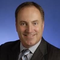 70+ perfiles de «Daniel Business»