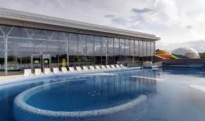 Termy Maltanskie Is A Water Sports And Recreational Complex Where Large Size Glazing Allows To Make Full Of Its Location In Swimming Pools Pool Outdoor Decor