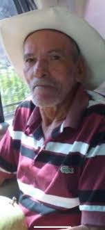 Belleza de foto del recuerdo. Doña Oneida Rivera, rodeada de sus nietas y  su hija Marta .