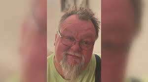 Larry Noe's Instagram, Twitter & Facebook