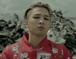 Taeyang With Lip Piercings Taeyang Bigbang Daesung