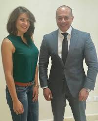 تشييع جثمان والدة شريهان أبو الحسن من الجامع الكبير بالمقطم إلى مثواه الأخير اليوم السابع. Ø³Øª Ø§Ù„Ø­Ø³Ù† ÙŠØ¸Ù‡Ø± ÙÙ‰ Ø«ÙˆØ¨Ù‡ Ø§Ù„Ø¬Ø¯ÙŠØ¯ Ø¹Ù„Ù‰ One Ø¨Ø§Ø³Ù… ÙƒÙ„Ø§Ù… Ø³ØªØ§Øª ÙˆØ¨Ù€4 Ù…Ø°ÙŠØ¹Ø§Øª Ø¹ÙŠÙ†