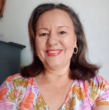 Una hermosa foto del recuerdo. Doña Concepción Rivera Cribas QEPD y su  nieto Elvis Mejía . Doña Concevida cómo se le conocía es la madre de los  famosos motoristas icónicos de Colinas,