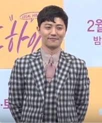 Descendants of the sun is a 2016 south korean television series starring song joong ki song hye kyo jin goo and kim ji won. Jin Goo Wikipedia