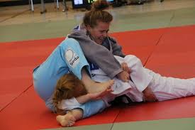 An ippon in judo is the equivalent of a knockout punch in boxing. Neuhauser Judo Damen Bleiben Weiter In Der 2 Bundesliga N Land