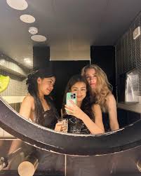 Khay (@yunwaddy) • Instagram-foto's en -video's